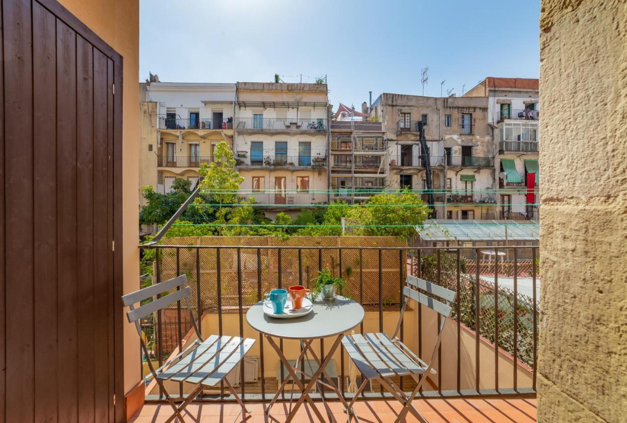Lodging Modern In Downtown With Lovely Balcony Appartamento Barcellona
